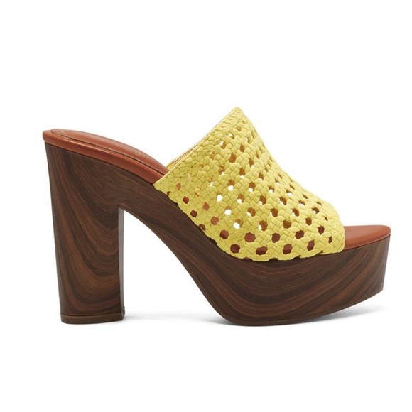 Jessica Simpson Shoes - Jessica Simpson Shelbie Badesandaler Dame Gul High Heel Sz 12 NWOT